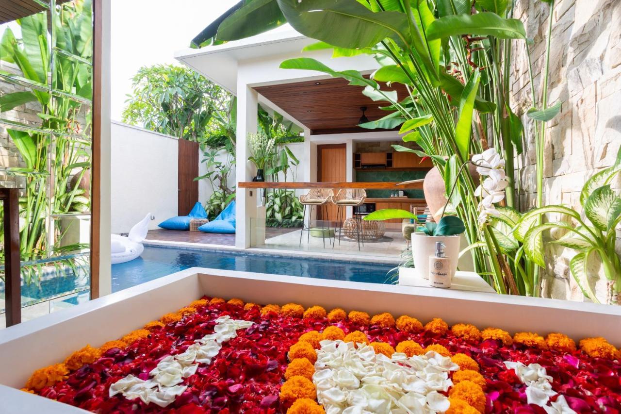 บาหลี วิลาซี Villa เซมินยัค ภายนอก รูปภาพ